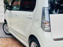 https://riyasewana.com/uploads/suzuki-wagon-r-2015-2419350012644.jpg