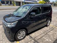 https://riyasewana.com/uploads/suzuki-wagon-r-2015-301440421214365.jpg