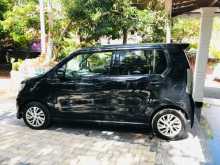 https://riyasewana.com/uploads/suzuki-wagon-r-2015-515142412232.jpg