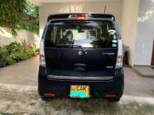 https://riyasewana.com/uploads/suzuki-wagon-r-2015-622063312493.jpg