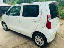 https://riyasewana.com/uploads/suzuki-wagon-r-2016-1813302512014.jpg