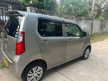 https://riyasewana.com/uploads/suzuki-wagon-r-2016-2416253912793.jpg