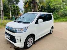 https://riyasewana.com/uploads/suzuki-wagon-r-2016-2421575112402.jpg