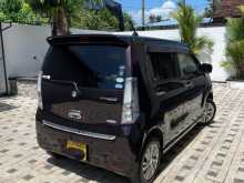 https://riyasewana.com/uploads/suzuki-wagon-r-2016-50543612964.jpg