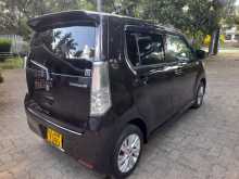 https://riyasewana.com/uploads/suzuki-wagon-r-2016-68545412402.jpg
