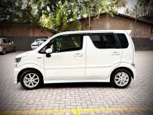 https://riyasewana.com/uploads/suzuki-wagon-r-2017-1019303212772.jpg