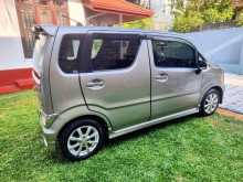 https://riyasewana.com/uploads/suzuki-wagon-r-2017-108395312243.jpg