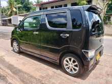 https://riyasewana.com/uploads/suzuki-wagon-r-2017-119413312754.jpg