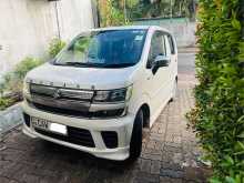 https://riyasewana.com/uploads/suzuki-wagon-r-2017-1210552212232.jpg