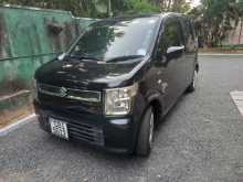 Suzuki Wagon R 2017 Car