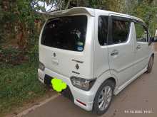 https://riyasewana.com/uploads/suzuki-wagon-r-2017-1517135312793.jpg