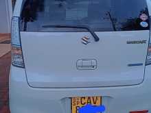 https://riyasewana.com/uploads/suzuki-wagon-r-2017-157141412562.jpg