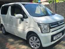 Suzuki Wagon R 2017 Car