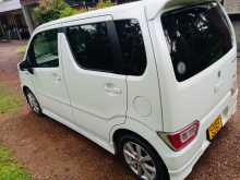 https://riyasewana.com/uploads/suzuki-wagon-r-2017-169144212973.jpg