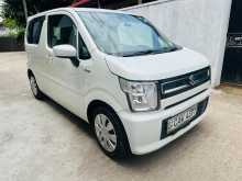 https://riyasewana.com/uploads/suzuki-wagon-r-2017-1711581212732.jpg