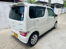 https://riyasewana.com/uploads/suzuki-wagon-r-2017-1711581212923.jpg