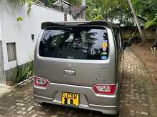 https://riyasewana.com/uploads/suzuki-wagon-r-2017-1811370012842.jpg