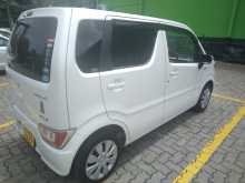 https://riyasewana.com/uploads/suzuki-wagon-r-2017-189203512092.jpg