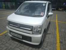 Suzuki Wagon R 2017 Car