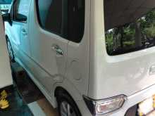 https://riyasewana.com/uploads/suzuki-wagon-r-2017-197553212064.jpg