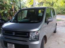 Suzuki Wagon R Fx 2017 Car