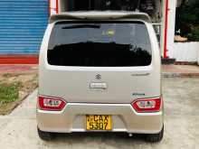 https://riyasewana.com/uploads/suzuki-wagon-r-2017-2018425812903.jpg
