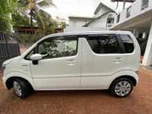 Suzuki Wagon R FX 2017 Car