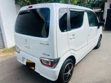 https://riyasewana.com/uploads/suzuki-wagon-r-2017-2110034412723.jpg