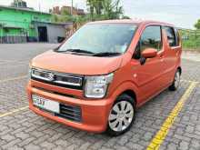 https://riyasewana.com/uploads/suzuki-wagon-r-2017-211182312274.jpg