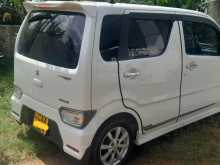 https://riyasewana.com/uploads/suzuki-wagon-r-2017-2120192012352.jpg