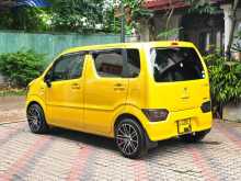 https://riyasewana.com/uploads/suzuki-wagon-r-2017-217005112992.jpg