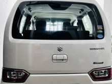 https://riyasewana.com/uploads/suzuki-wagon-r-2017-238180012712.jpg