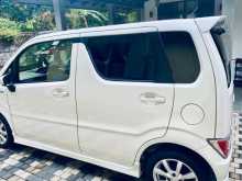 https://riyasewana.com/uploads/suzuki-wagon-r-2017-2412342112184.jpg