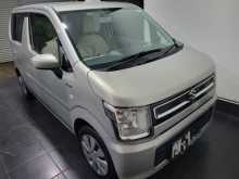 Suzuki Wagon R 2017 Car