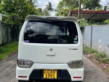 https://riyasewana.com/uploads/suzuki-wagon-r-2017-2810265812623.jpg