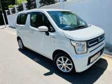 Suzuki Wagon R 2017 Car