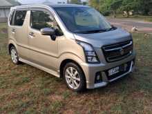 https://riyasewana.com/uploads/suzuki-wagon-r-2017-28585512964.jpg