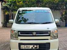 https://riyasewana.com/uploads/suzuki-wagon-r-2017-49155612474.jpg
