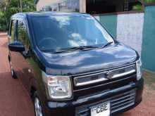 Suzuki Wagon R FX 2017 Car