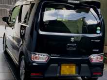 https://riyasewana.com/uploads/suzuki-wagon-r-2017-714365212023.jpg