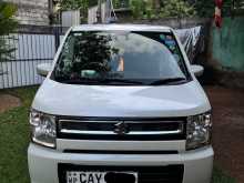 https://riyasewana.com/uploads/suzuki-wagon-r-2017-718580712313.jpg