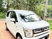 Suzuki Wagon R 2017 Car