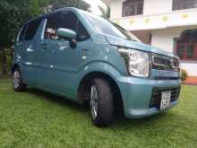 https://riyasewana.com/uploads/suzuki-wagon-r-2017-720080612832.jpg