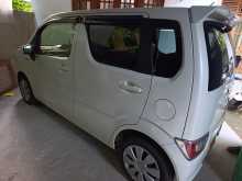 https://riyasewana.com/uploads/suzuki-wagon-r-2017-76234312963.jpg