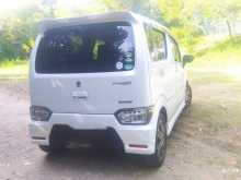 https://riyasewana.com/uploads/suzuki-wagon-r-2017-916064312402.jpg