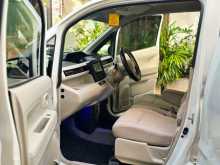 https://riyasewana.com/uploads/suzuki-wagon-r-2017-917393512574.jpg