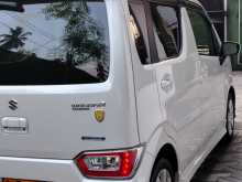 https://riyasewana.com/uploads/suzuki-wagon-r-2018-1111023412314.jpg