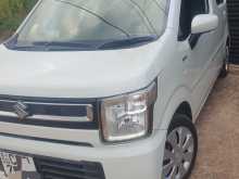 Suzuki Wagon R 2018 Car