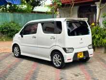 https://riyasewana.com/uploads/suzuki-wagon-r-2018-127193012542.jpg