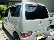 https://riyasewana.com/uploads/suzuki-wagon-r-2018-128060912822.jpg